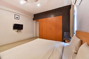 Fabhotel Rushank Palace