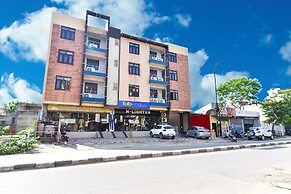 Fabhotel Rushank Palace