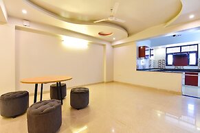 Fabhotel Rushank Palace