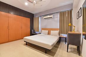 Fabhotel Rushank Palace