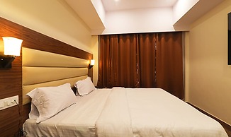 FabHotel Blueark