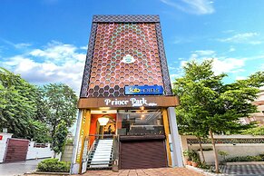 Fabhotel Prince Park