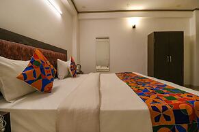 Fabexpress Dolphin International