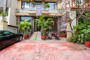 FabHotel Happy Residency