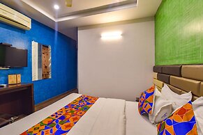 Fabexpress Silver Plaza