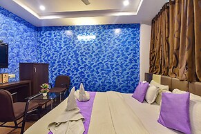 Fabexpress Silver Plaza