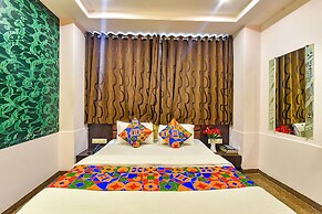 Fabexpress Silver Plaza