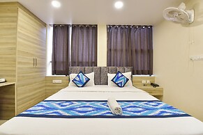 Fabhotel Pink City