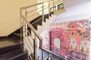 Fabhotel Pink City
