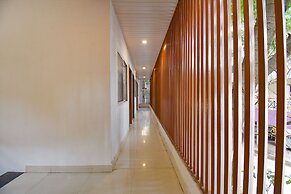 FabHotel Sky Vista Inn