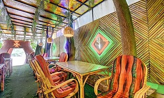 FabHotel Sky Vista Inn