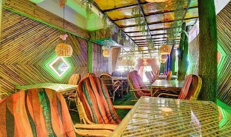 FabHotel Sky Vista Inn