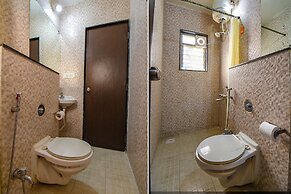 FabHotel Sky Vista Inn