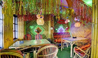 FabHotel Sky Vista Inn