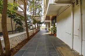 FabHotel Sky Vista Inn