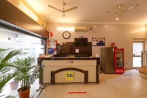 Fabhotel Golden Sunrise Inn