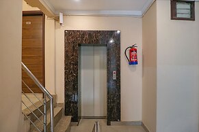 Fabhotel Golden Sunrise Inn