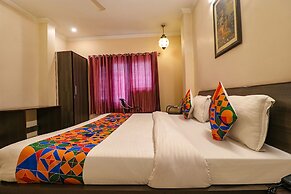 Fabhotel Golden Sunrise Inn