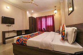 Fabhotel Golden Sunrise Inn