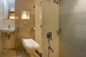 Fabhotel Royal International