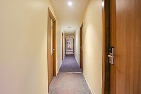 Fabhotel Royal International