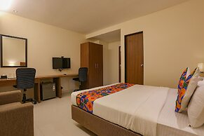 Fabhotel Royal International