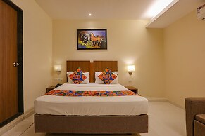 Fabhotel Royal International