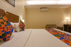 Fabhotel Royal International