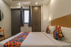 Fabhotel The Chaitanyas