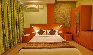 Fabhotel The Btm Palace