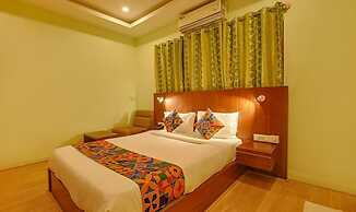 Fabhotel The Btm Palace