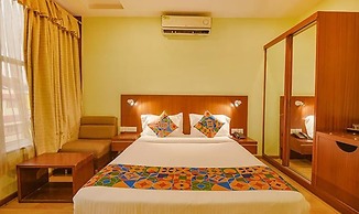 Fabhotel The Btm Palace