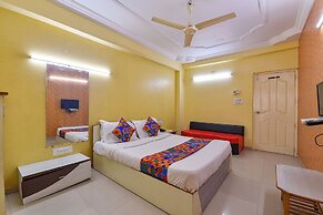 Fabexpress Vibrant Residency