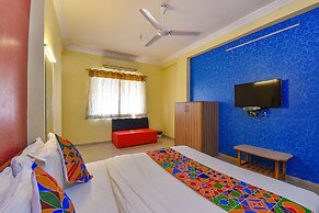 Fabexpress Vibrant Residency