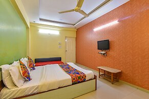 Fabexpress Vibrant Residency