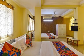 Fabexpress Vibrant Residency