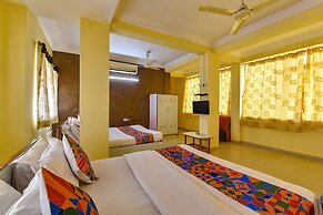 Fabexpress Vibrant Residency