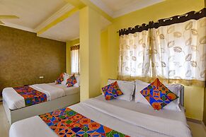 Fabexpress Vibrant Residency