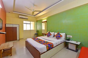 Fabexpress Vibrant Residency