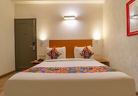 Fabhotel Lord Inn