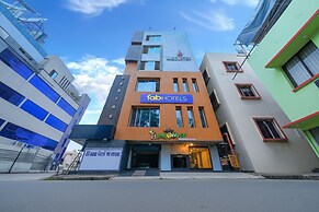 Fabhotel Middleton Desire