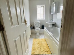 Beautiful 2-bed Villa in Coventry