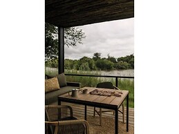 Zambezi Sands By Batoka