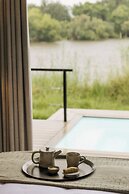 Zambezi Sands By Batoka