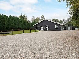 12 Person Holiday Home in Vaeggerlose-by Traum