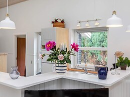 12 Person Holiday Home in Vaeggerlose-by Traum