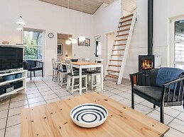 12 Person Holiday Home in Vaeggerlose-by Traum