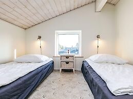 12 Person Holiday Home in Vaeggerlose-by Traum