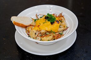 Old Durbar Hotel & Restaurant