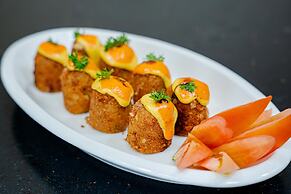 Old Durbar Hotel & Restaurant